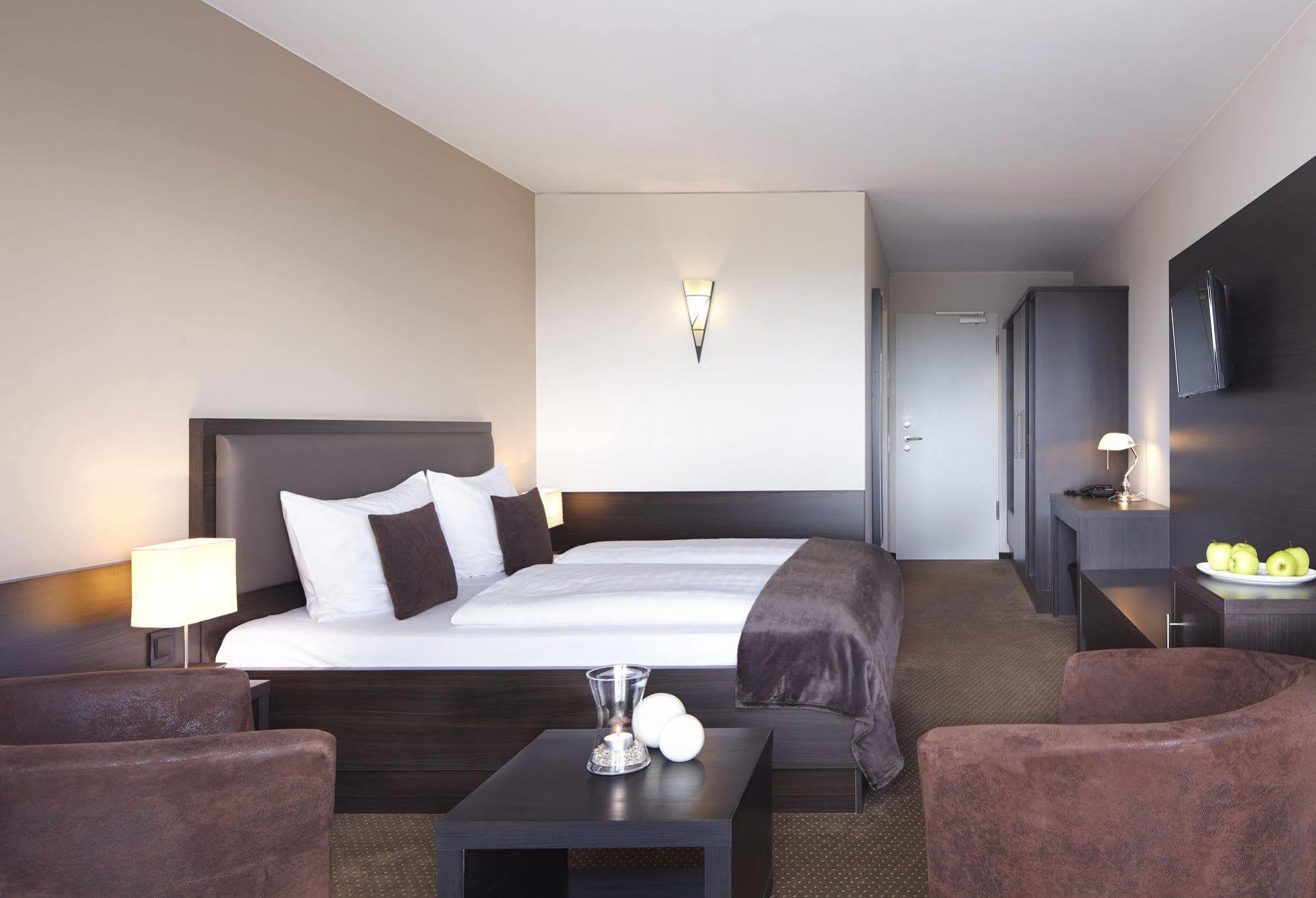 nordica Hotel Friesenhof Büsum Exterior foto